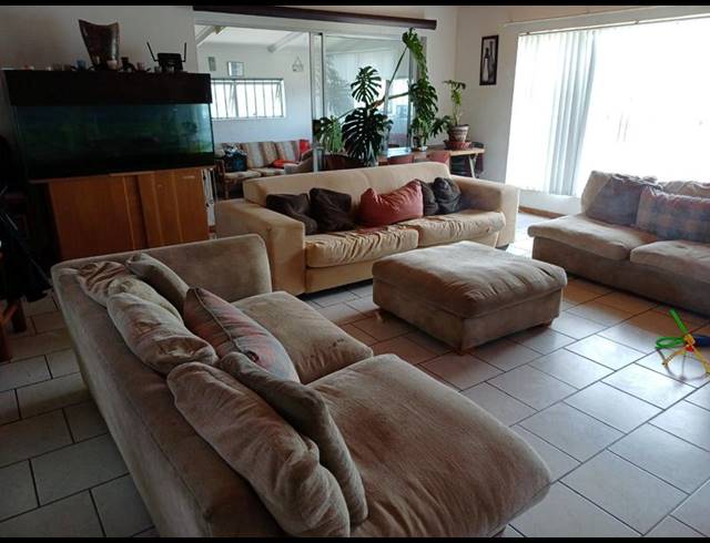 3 BEDROOM HOUSE FOR SALE IN DE KELDERS